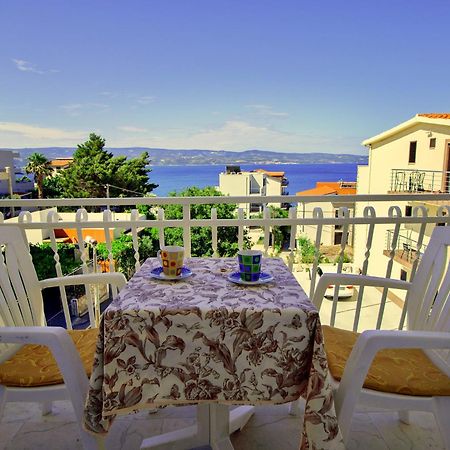 Apartments Mandalinic Omiš Buitenkant foto