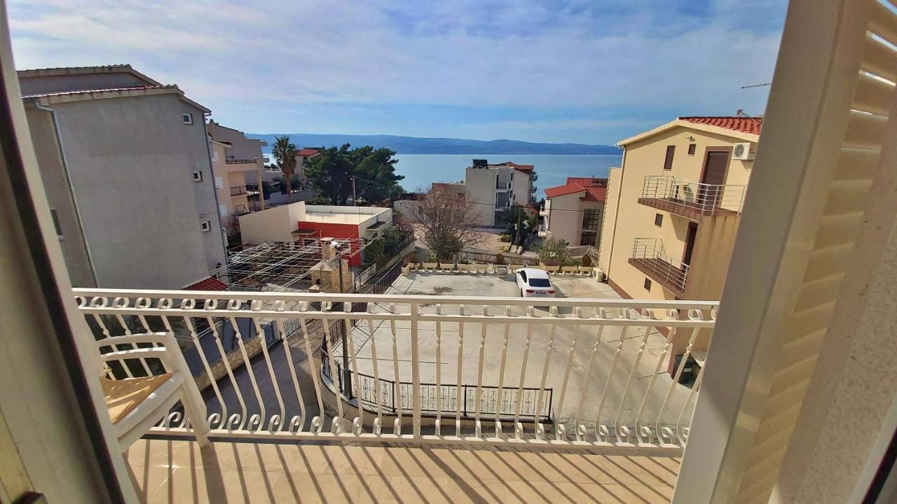 Apartments Mandalinic Omiš Buitenkant foto