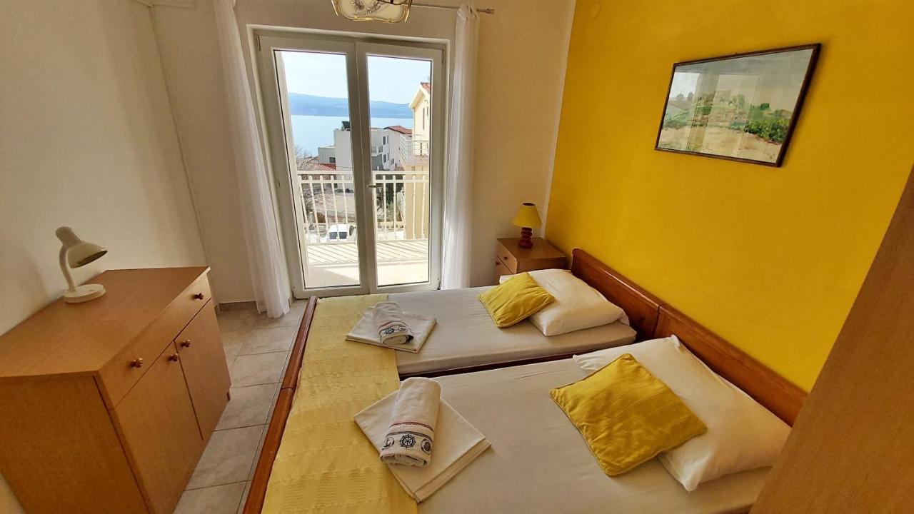 Apartments Mandalinic Omiš Buitenkant foto