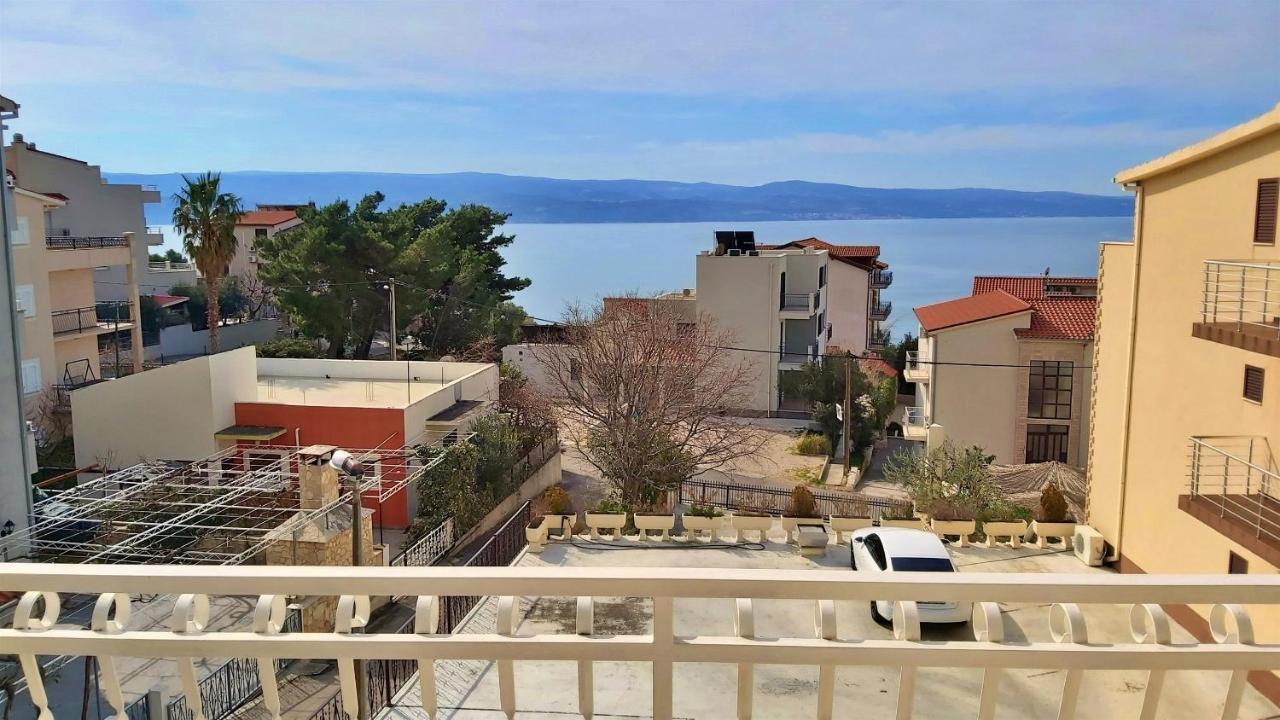 Apartments Mandalinic Omiš Buitenkant foto