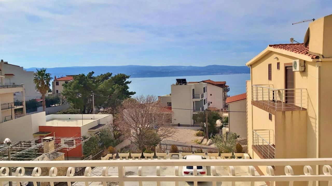 Apartments Mandalinic Omiš Buitenkant foto