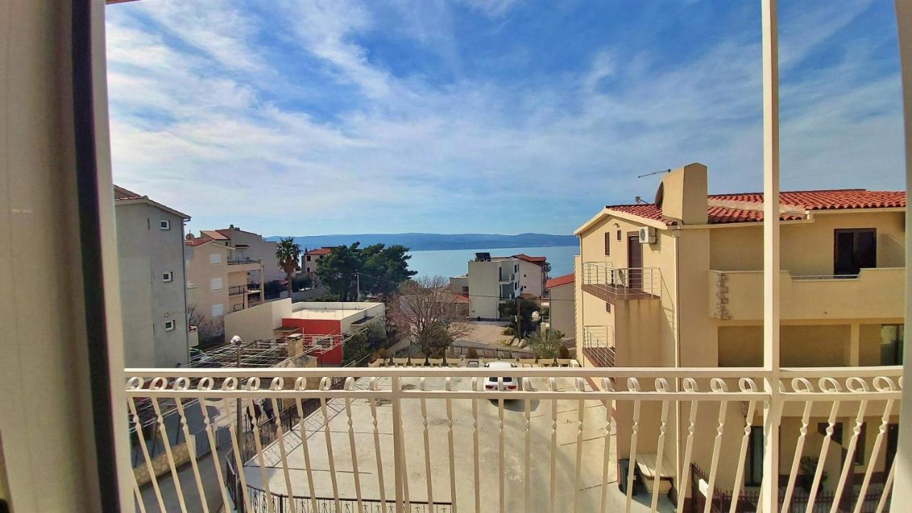 Apartments Mandalinic Omiš Buitenkant foto